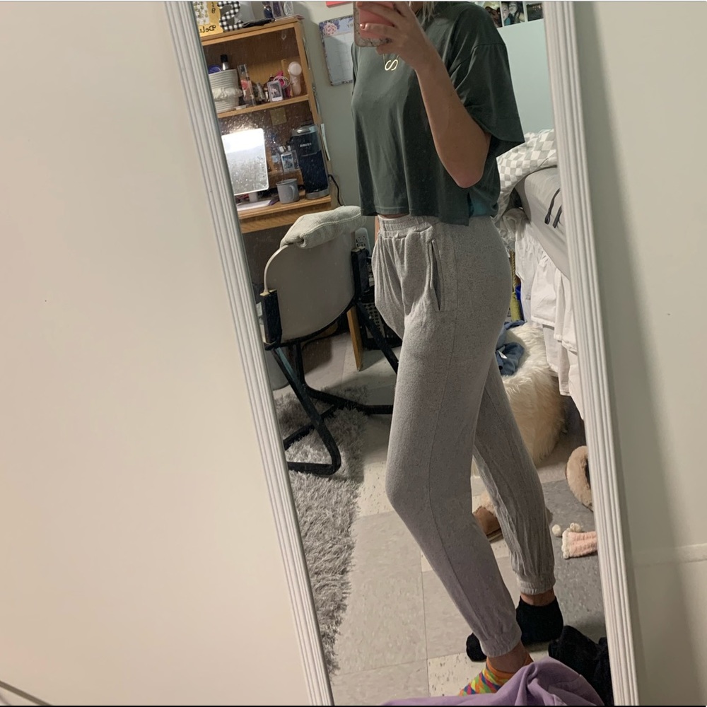 Brandy Melville sweatpants